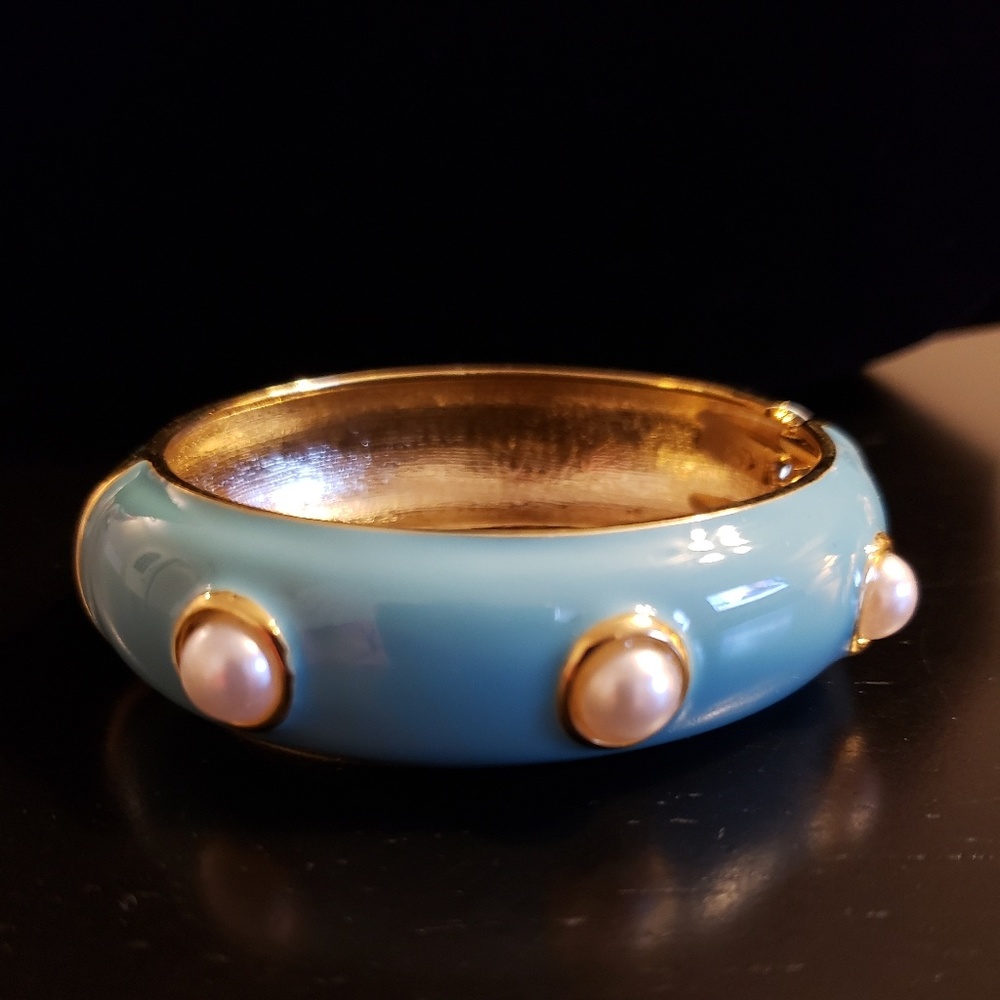 🔥3/$20Aqua Pearl Fashion Bracelet